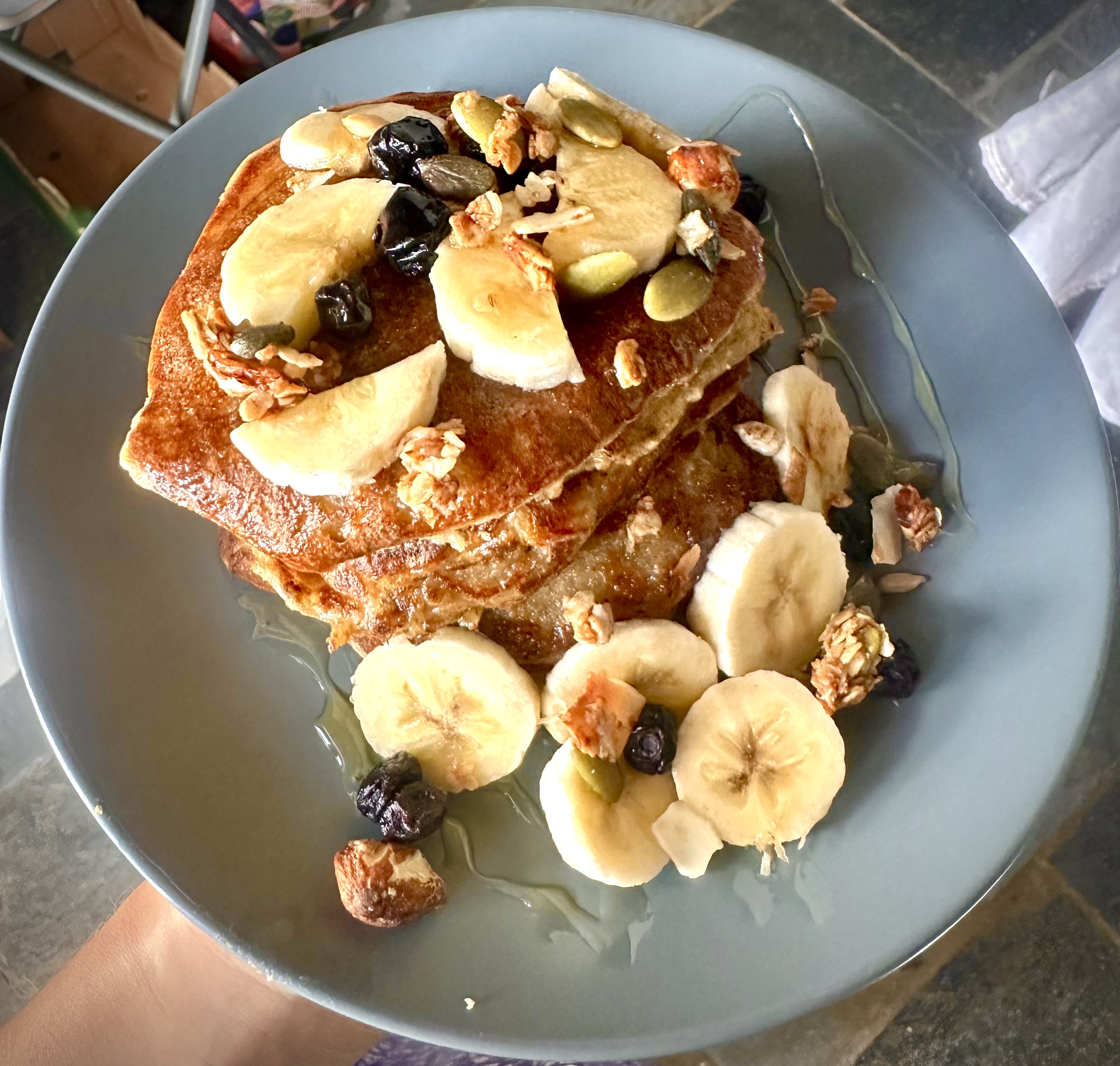 5-Minute Power Breakfast: High-Protein Kefir Oats Pancakes ✨