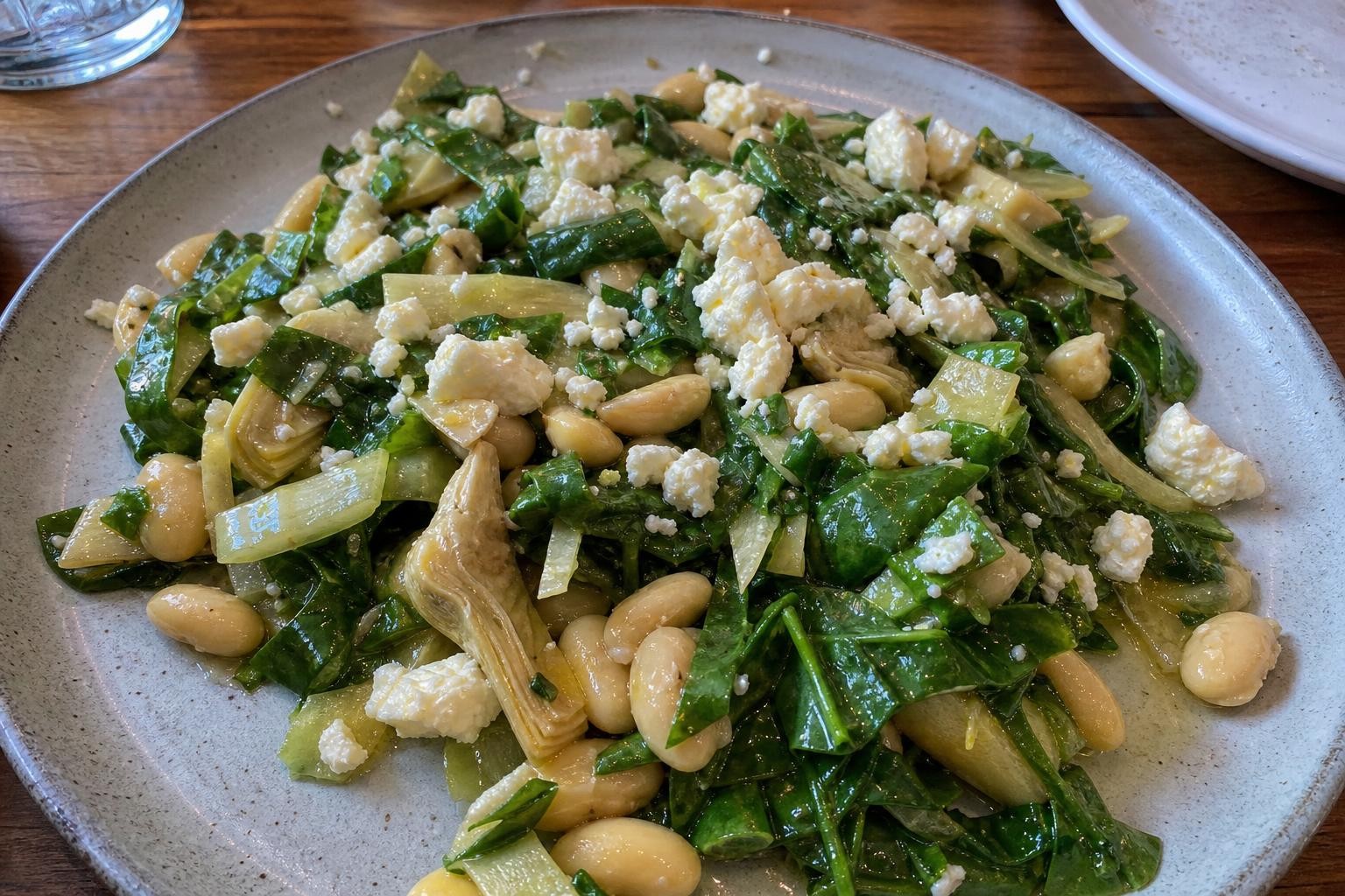 Horta me Feta kai Ladolemono